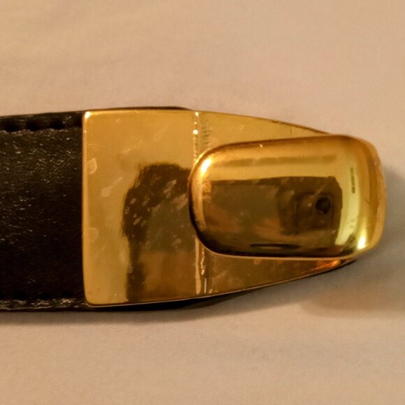 Womans Black w/Gold Tone Retro style Sz. Changing Belt, Up To 2Xs main image 4